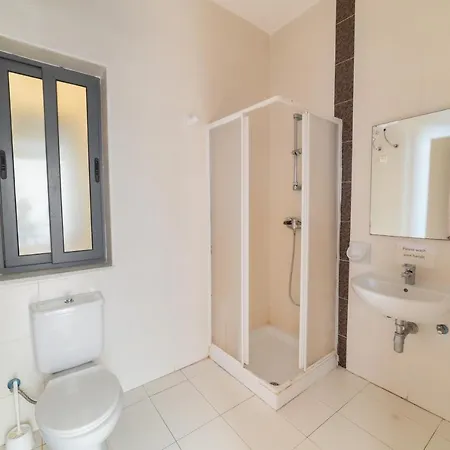 Apartmán A Two Bedroom In The Heart Of St Julians Rol 7